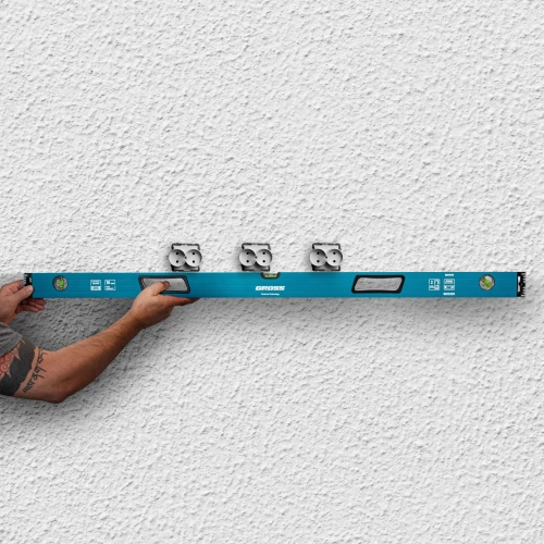 Уровень алюминиевый, 1200 мм, усиленный с ударопрочными заглушками, рукоятки, 3 глазка Gross по ценам производителя в Екатеринбурге с доставкой по всей России