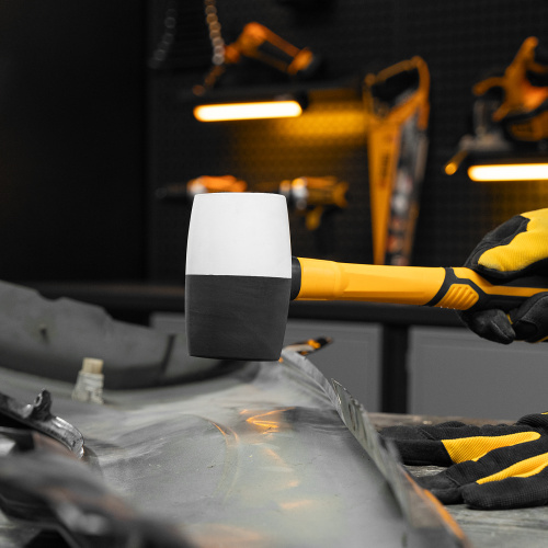 Киянка резиновая, 680 г, черно-белая, фибергласовая рукоятка c TPR покрытием Denzel по ценам производителя в Екатеринбурге с доставкой по всей России