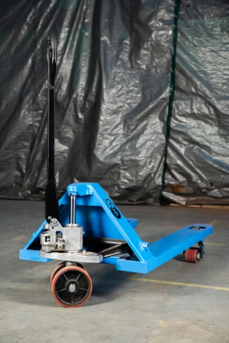 Тележка гидравлическая широковильная 2500 кг 1220х685 мм полиуретановые колеса TOR RHP по ценам производителя в Екатеринбурге с доставкой по всей России