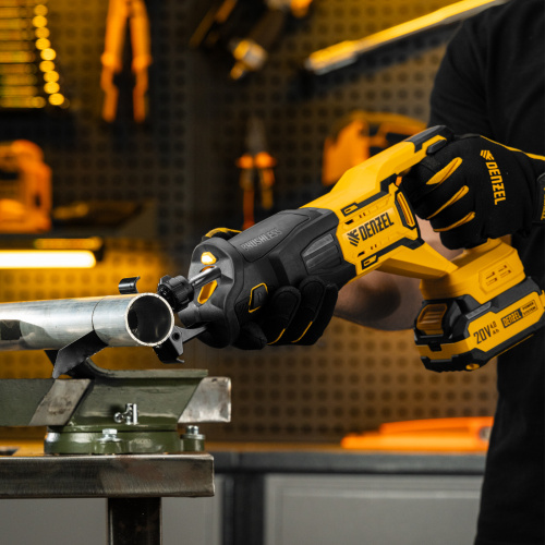 Пила сабельная аккумуляторная бесщет. RS-250, Li-Ion, 20 В Denzel по ценам производителя в Екатеринбурге с доставкой по всей России