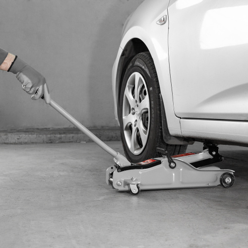 Домкрат гидравлический подкатной 2 т в пластиковом кейсе 85-330 мм. Low Profile Matrix по ценам производителя в Екатеринбурге с доставкой по всей России