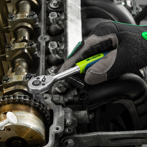 Набор инструментов, 1/2", 3/8", 1/4", пластиковый кейс 215 предм. Сибртех по ценам производителя в Екатеринбурге с доставкой по всей России