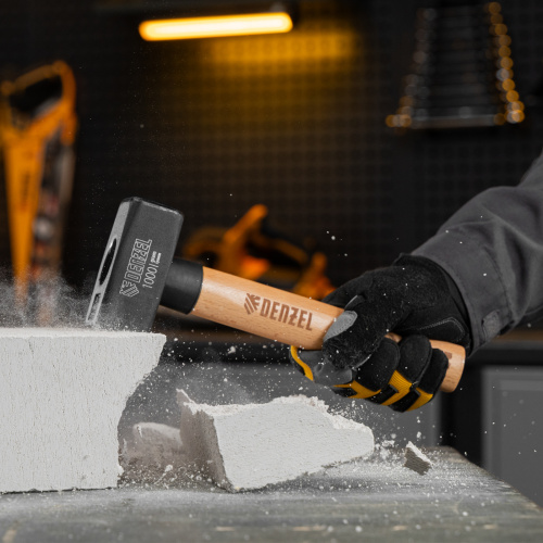 Кувалда, 1000 г, кованая головка, буковая рукоятка Denzel по ценам производителя в Екатеринбурге с доставкой по всей России