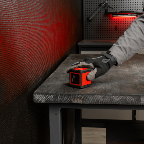 Лазерный уровень XQB RED Basic SET, 10 м, красный луч, батарейки, резьба 1/4" MTX по ценам производителя в Екатеринбурге с доставкой по всей России