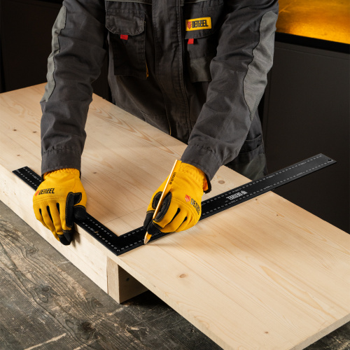 Угольник, 400 х 600 мм, алюминиевый, лазерная гравировка Denzel по ценам производителя в Екатеринбурге с доставкой по всей России