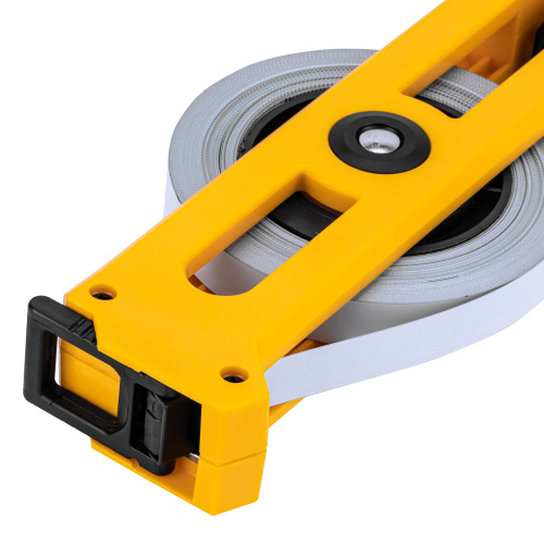 Рулетка геодезическая 20 м х 13 мм, открытый корпус, металлическая лента Denzel по ценам производителя в Екатеринбурге с доставкой по всей России