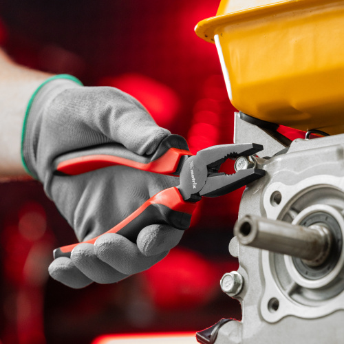 Плоскогубцы комбинированные Black Nickel, 160 мм, двухкомпонентные рукоятки Matrix по ценам производителя в Екатеринбурге с доставкой по всей России