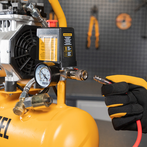 Компрессор DLS650/10 безмаслянный малошумный 650 Вт, 120 л/мин, ресивер 10 л Denzel по ценам производителя в Екатеринбурге с доставкой по всей России