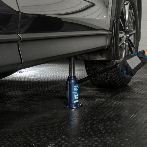 Домкрат гидравлический бутылочный телескопический, 2 т, подъем 170-380 мм Stels по ценам производителя в Екатеринбурге с доставкой по всей России