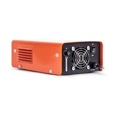 Зарядное устройство KVAZARRUS PowerBox 24/15R по ценам производителя в Екатеринбурге с доставкой по всей России