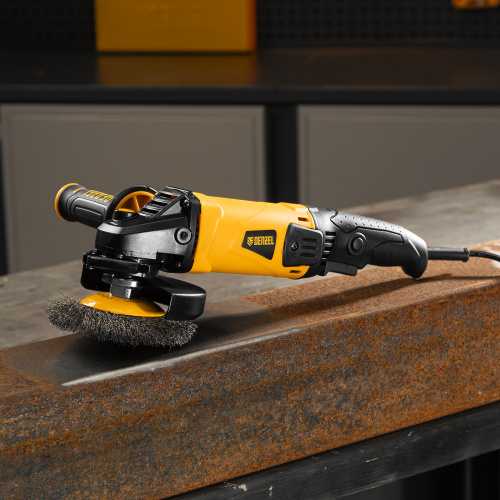Машина шлифовальная угловая AG125-1100A, 1100 Вт, 125 мм, 3000-11000 об/мин Denzel по ценам производителя в Екатеринбурге с доставкой по всей России
