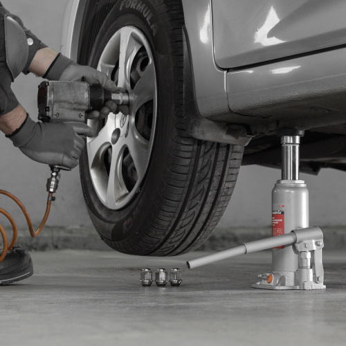 Домкрат гидравлический бутылочный, 6 т, h подъема 216-413 мм Matrix по ценам производителя в Екатеринбурге с доставкой по всей России