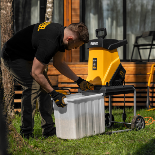 Измельчитель садовый электрический ECS-2700, 2700 Вт, 40 мм Denzel купить в Москве с доставкой по всей России | ProtosMarket.ru