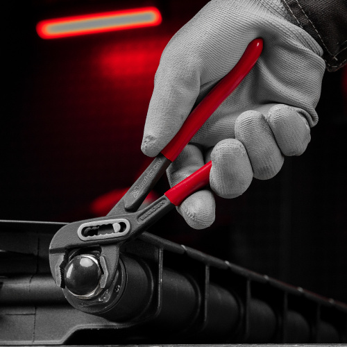 Клещи переставные 180 мм, хром-ванадий, обливные рукоятки Matrix по ценам производителя в Екатеринбурге с доставкой по всей России