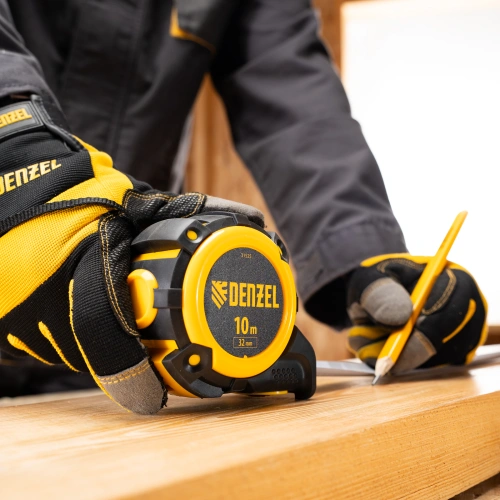 Рулетка 10м х 32мм, автоматич. фиксац., нейлон. покрытие, магнит. зацеп, двухстор. разметка Denzel по ценам производителя в Екатеринбурге с доставкой по всей России
