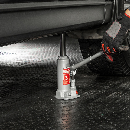 Домкрат гидравлический бутылочный, 2 т, высота подъема 181-345 мм Matrix по ценам производителя в Екатеринбурге с доставкой по всей России