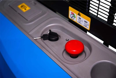 Штабелер самоходный 1,5 т 2,5 м TOR WS15H-2500SC PRO 24/105 В/Ач контр. скорости подъема по ценам производителя в Екатеринбурге с доставкой по всей России