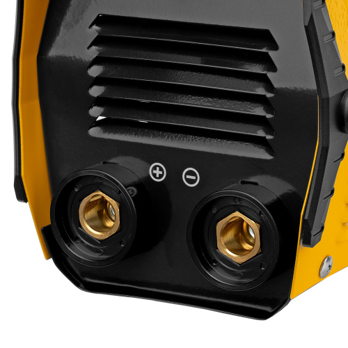 Аппарат инверторный дуговой сварки DS-230 Compact, 230 А, ПВ 70%, диаметр электрода 1.6-5 мм Denzel по ценам производителя в Екатеринбурге с доставкой по всей России