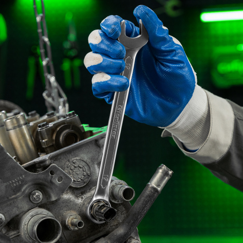 Набор инструментов, 1/2", 1/4", пластиковый кейс 76 предметов Сибртех по ценам производителя в Екатеринбурге с доставкой по всей России