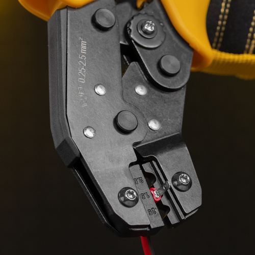 Клещи для обжима неизолированных наконечников НК и НВ, разъемов РП, 0,25 - 2,5 мм2 Denzel по ценам производителя в Екатеринбурге с доставкой по всей России