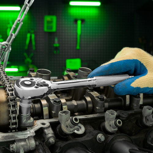 Ключ-трещотка 3/8", 45 зубьев, цельнометаллический, с быстрым сбросом, CrV, хром Сибртех по ценам производителя в Екатеринбурге с доставкой по всей России