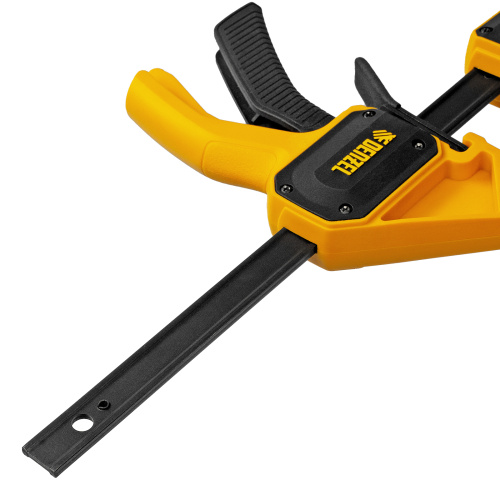 Струбцина F-образная, быстрозажимная, 150 х 55 мм, усиленный нейлоновый корпус Denzel по ценам производителя в Екатеринбурге с доставкой по всей России