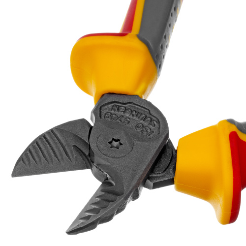 Бокорезы, диэлектрические рукоятки, до 1000 В, трехкомпонентные рукоятки, 160 мм Denzel по ценам производителя в Екатеринбурге с доставкой по всей России