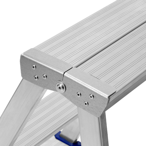 Стремянка двусторонняя 3 ступени, алюминиевая, Сибртех по ценам производителя в Екатеринбурге с доставкой по всей России