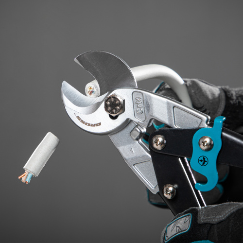 Кабелерез "Piranha", 240 мм, двухкомпонентные рукоятки, D кабеля до 14 мм, сечение 14 мм2 Gross по ценам производителя в Екатеринбурге с доставкой по всей России