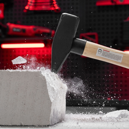 Молоток слесарный, 1500 г, квадратный боек, деревянная рукоятка Matrix по ценам производителя в Екатеринбурге с доставкой по всей России