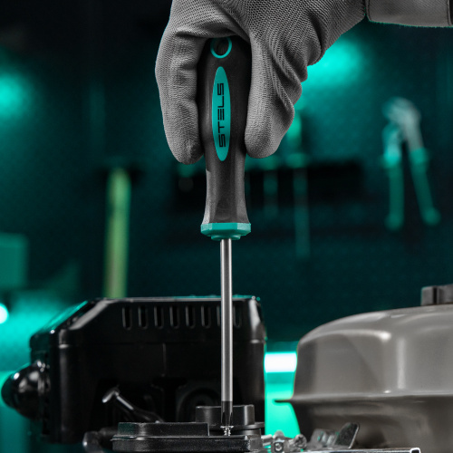 Набор инструментов, 1/2", 1/4", CrV, 12 гранные головки, пластиковый кейс, 76 предметов Stels по ценам производителя в Екатеринбурге с доставкой по всей России