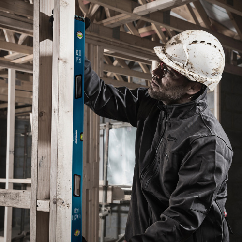 Уровень алюминиевый, 1200 мм, усиленный с ударопрочными заглушками, рукоятки, 3 глазка Gross по ценам производителя в Екатеринбурге с доставкой по всей России