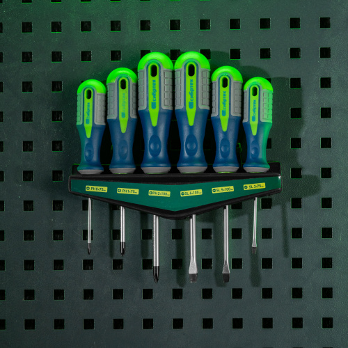 Набор отверток, CrV, трехкомпонентные рукоятки, 6 предметов Сибртех по ценам производителя в Екатеринбурге с доставкой по всей России