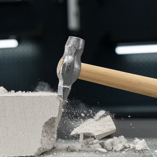 Молоток слесарный, 500 г, круглый боек, деревянная рукоятка по ценам производителя в Екатеринбурге с доставкой по всей России