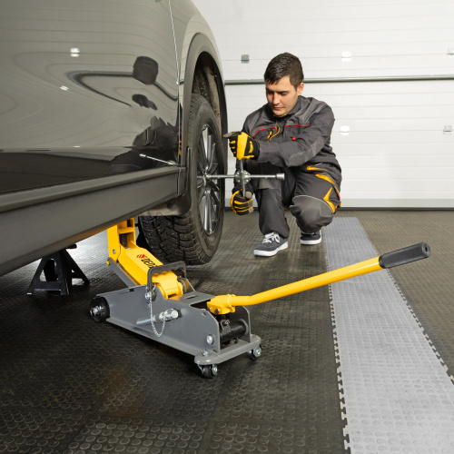 Домкрат гидравлический подкатной с фиксатором, 3 т, 190-532 мм, SUV/ Denzel по ценам производителя в Екатеринбурге с доставкой по всей России