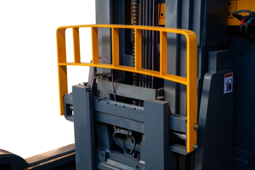 Ричтрак электрический с кабиной TOR 2,0 т 10,2 м CQD20-D Li-ion с камерой и быстрым подъемом купить в Москве с доставкой по всей России | ProtosMarket.ru