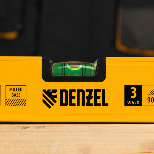 Уровень алюминиевый, магнит, фрезерованный, 3 глазка (1 зеркал.) 0,5 мм/м, 800 мм Denzel по ценам производителя в Екатеринбурге с доставкой по всей России