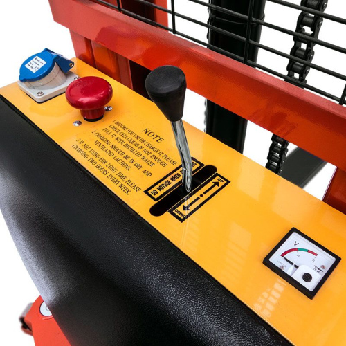 Электрический штабелер PROLIFT SPN 2016 по ценам производителя в Екатеринбурге с доставкой по всей России