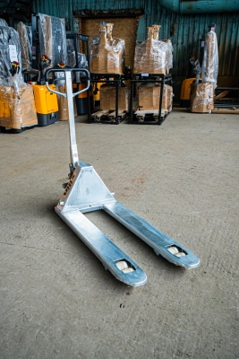 Тележка гидравлическая оцинкованная 2500 кг 1150 мм нейлоновые колеса XILIN BFG по ценам производителя в Екатеринбурге с доставкой по всей России