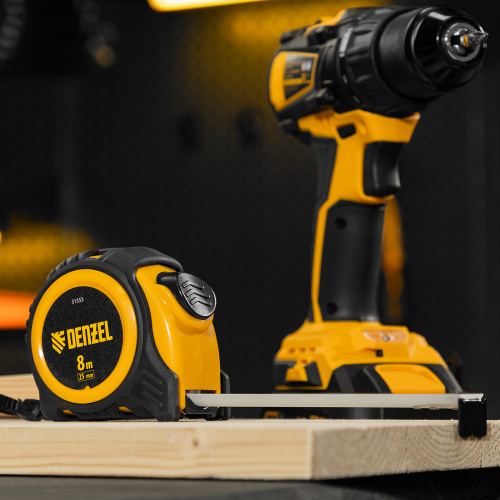 Рулетка 8м х 25мм, обрезиненный корпус, автоматическая фиксация Denzel по ценам производителя в Екатеринбурге с доставкой по всей России