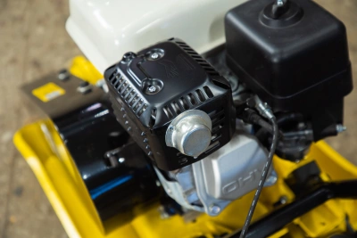 Виброплита 80 кг, 16кН (Honda) без бака колесный комплект TOR C-90L купить в Москве с доставкой по всей России | ProtosMarket.ru