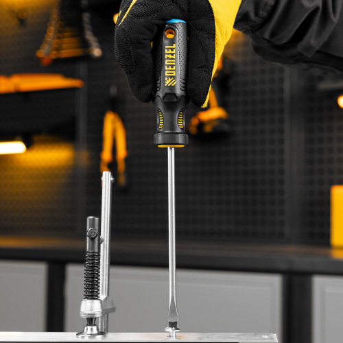 Отвертка, SL6x150 мм, S2, 3к рукоятка Denzel по ценам производителя в Екатеринбурге с доставкой по всей России