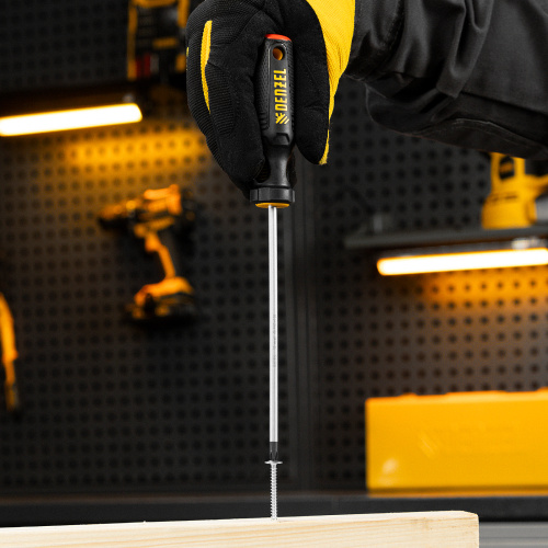 Отвертка, PH1х150 мм, S2, 3к рукоятка Denzel по ценам производителя в Екатеринбурге с доставкой по всей России