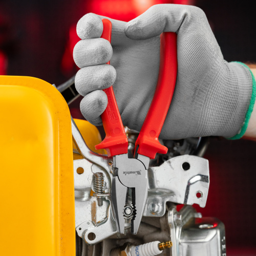 Плоскогубцы Econom, 180 мм, шлифованные, пластмассовые рукоятки Matrix по ценам производителя в Екатеринбурге с доставкой по всей России