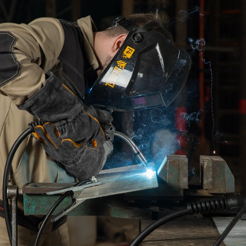 Аппарат инвертор. полуавтомат. сварки MultiMIG-200DP Synergy Double Pulse, 200 А, ПВ 80% Denzel по ценам производителя в Екатеринбурге с доставкой по всей России