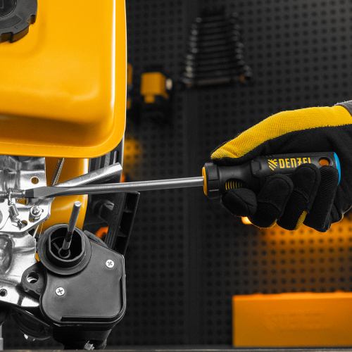 Отвертка, SL8x150 мм, S2, 3к рукоятка Denzel по ценам производителя в Екатеринбурге с доставкой по всей России