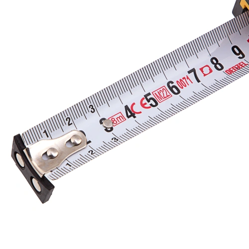 Рулетка 8м х 25мм, двухкомп. корпус, магнитный обрезиненный зацеп Denzel по ценам производителя в Екатеринбурге с доставкой по всей России