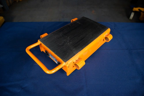 Роликовая платформа подкатная TOR CRE-6 г/п 6 т по ценам производителя в Екатеринбурге с доставкой по всей России