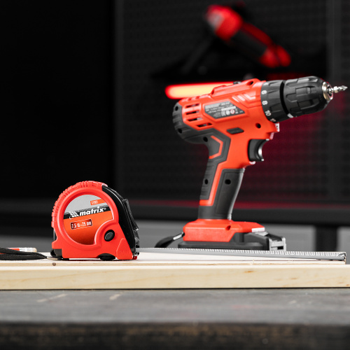 Рулетка Rubber,7,5 м х 25 мм,обрезиненный корпус Matrix по ценам производителя в Екатеринбурге с доставкой по всей России