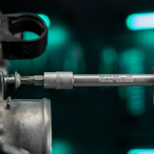 Набор инструментов 1/2", 1/4", CrV, 12 гранные головки, пластиковый кейс, 94 предмета Stels по ценам производителя в Екатеринбурге с доставкой по всей России